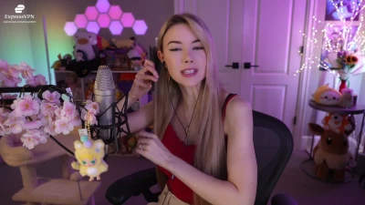 thedizzykitten - Hello guys I hope you are very well kisses I love you      Es algo