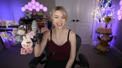 thedizzykitten - look how sexy I look at this new Lingerie piece