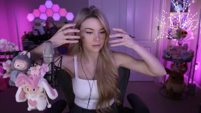 thedizzykitten - Which would you prefer to see me wearing in a photo shoot