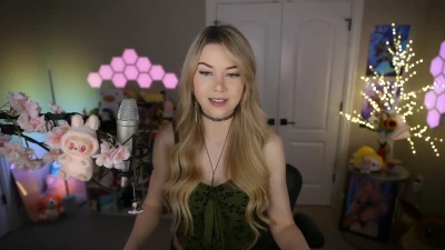thedizzykitten - I ll take you to a galaxy that s far away