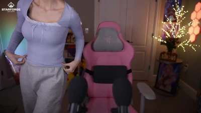 thedizzykitten - Swipe up to see tits and pussyhots