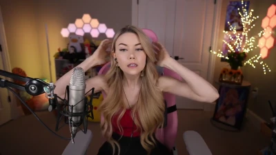 thedizzykitten - 2 MORE HOURS!!  your vote only counts if you unlock ;) 