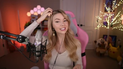 thedizzykitten - your lovely maid for today