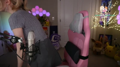 thedizzykitten - More cake