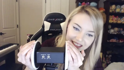 thedizzykitten - Heres to another crappy new year. but I do hope I can make it better