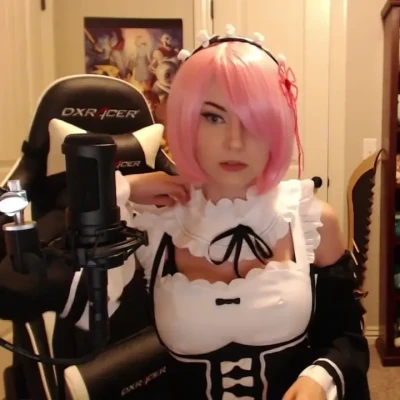 thedizzykitten - Need a seat to sti on