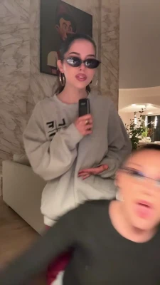 dafnekeen - I have a special vid " me in your face " under and between my legs part 1