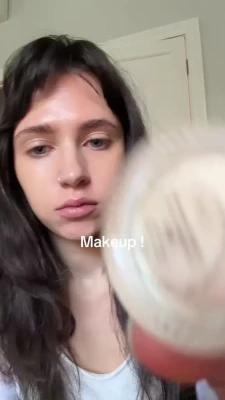 clairo - Dm me the first thing that come to mind 🖤