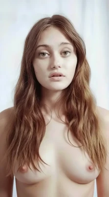 ella_purnell - Shhhh