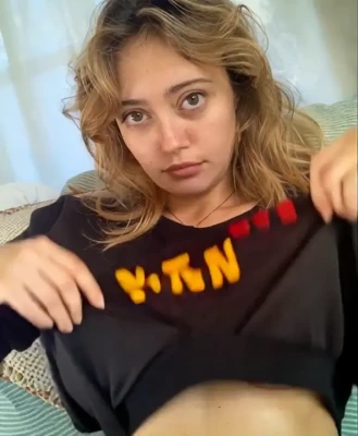 ella_purnell - Been at a hotel today.. had so much fun taking these 😍 some videos
