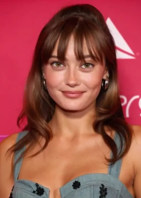 ella_purnell - 