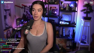 missmikkaa - Quiero que me apreten las tetitas 🥺