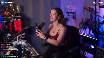 missmikkaa - lost 5 subscribers while i was gone   had a surgery and hope I ll
