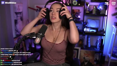 missmikkaa - Cum join me in the shower