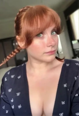brycedhoward - Isn't this emerald green ball gown stunning! Guess where I was headed