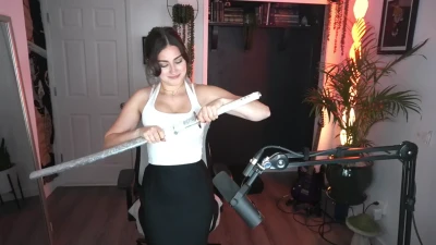 palmbeee - Thicc booty jiggles  Do you want to play wiff it