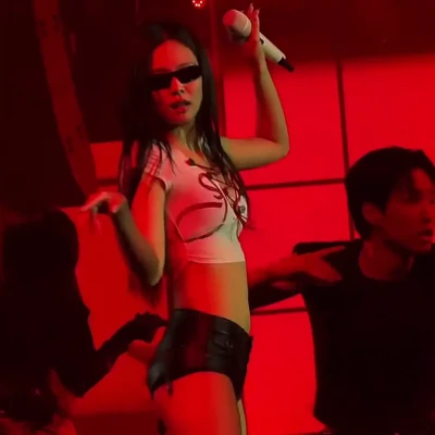 jennierubyjane - New filthy content for my dirty fans!!!! taking that big dick all
