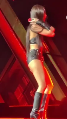 jennierubyjane - NEW CLOSE UP, BEGGING YOU TO BREED ME 🤤🤤🤤 🆙 juicy pussy