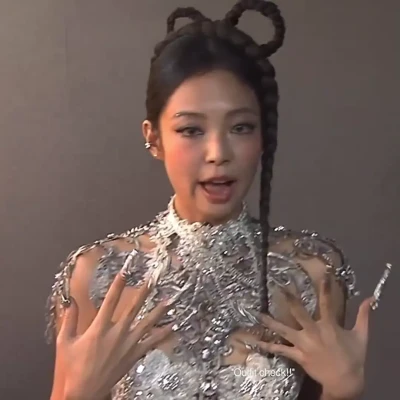 jennierubyjane - 😸I'll take suggestions/requests with tips! 😜