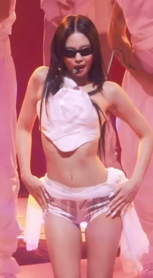 jennierubyjane - content coming tomorrow! a little clip for now, my dog gave birth so