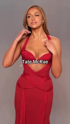 tatemcrae - All oiled up