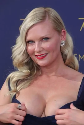 kirstendunst - Paint these cheeks with you know ... hehe