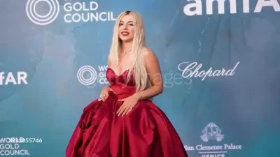 avamax - Was making some tiktok content this weekend in this new skirt.  how