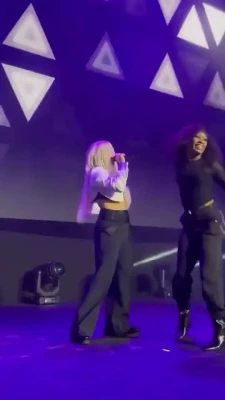 avamax - An oldie but who here remembers this? back when i blurred my face on