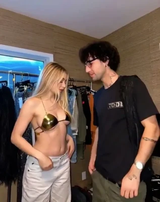 avamax - I'm off to sleep soon, Goodnight babes, I'll be filming some spicy
