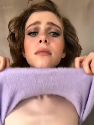 sophialillis - Funny socks and hot feet 💕🔥
