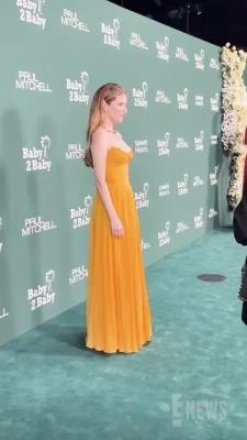 annakendrick47 - I finally get to post a full 3some video (MMF)!!! I hope yall love