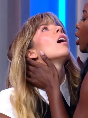 jennettemccurdy - Does it jiggle