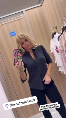 torriewilson - Pert butt and strong thighs..