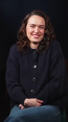 daisyridley - Lady in red 💋  Want some play? 👅🍑🍆💦💦