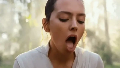 daisyridley - 🎥 Anybody know a good photographer & makeup 💄 person? Vegas