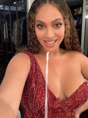 beyonce - wow sitting next to a hot twink😋 😓started masturbating each