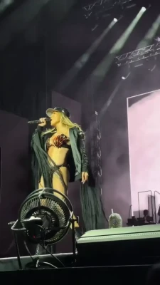 jlo - New BG video dropping tonight ….. 👀🎞️🍿