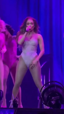 jlo - Omg I wanted to make my hair blonde but everything went wrong!!! I