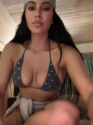 kimkardashian - New Scene in your DMs now! I hope you make a big mess for me 😍 