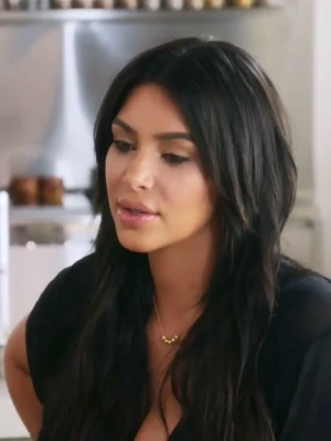 kimkardashian - You come home and I'm waiting for you like this🥰 what's your next