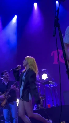 yelyahwilliams - spend your Sunday relaxing with me 💋
