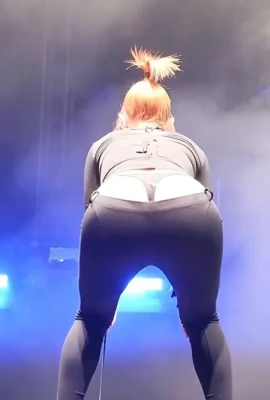 yelyahwilliams - Slurp up my sweat then thank me with $500