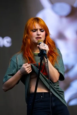 yelyahwilliams - Do you like naughty little girls doing this for you 👀😛