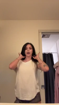 maggielindemann - gaming session turned into an ass-clapping session 🥵 i came on his
