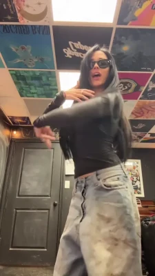 maggielindemann - Keep swiping for sock removal 👣🤤😋 what do you think they