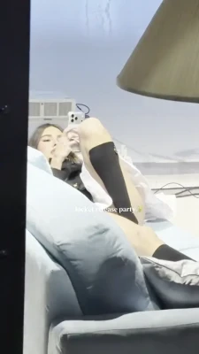 madisonbeer - play with me? 🥺
