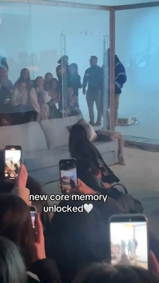 madisonbeer - Sorry I’m late! Life is getting ahead of me :”)