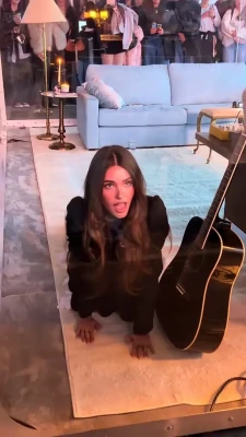 madisonbeer - Not sure how but Sen is sick again. Send a potion 🧪