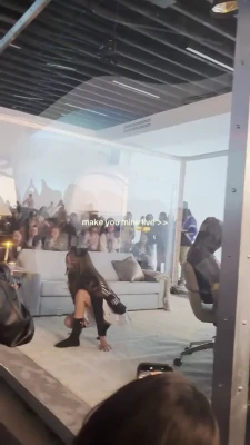 madisonbeer - It's a LEVEL UP in part 2 of my staying in pics! Nice just got