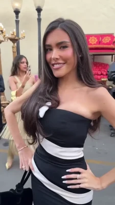 madisonbeer - ‪Eat it, boy 😈 @midwestboy94 ‬